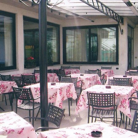 Albergo Ristorante Lavedo Lenno Exteriér fotografie