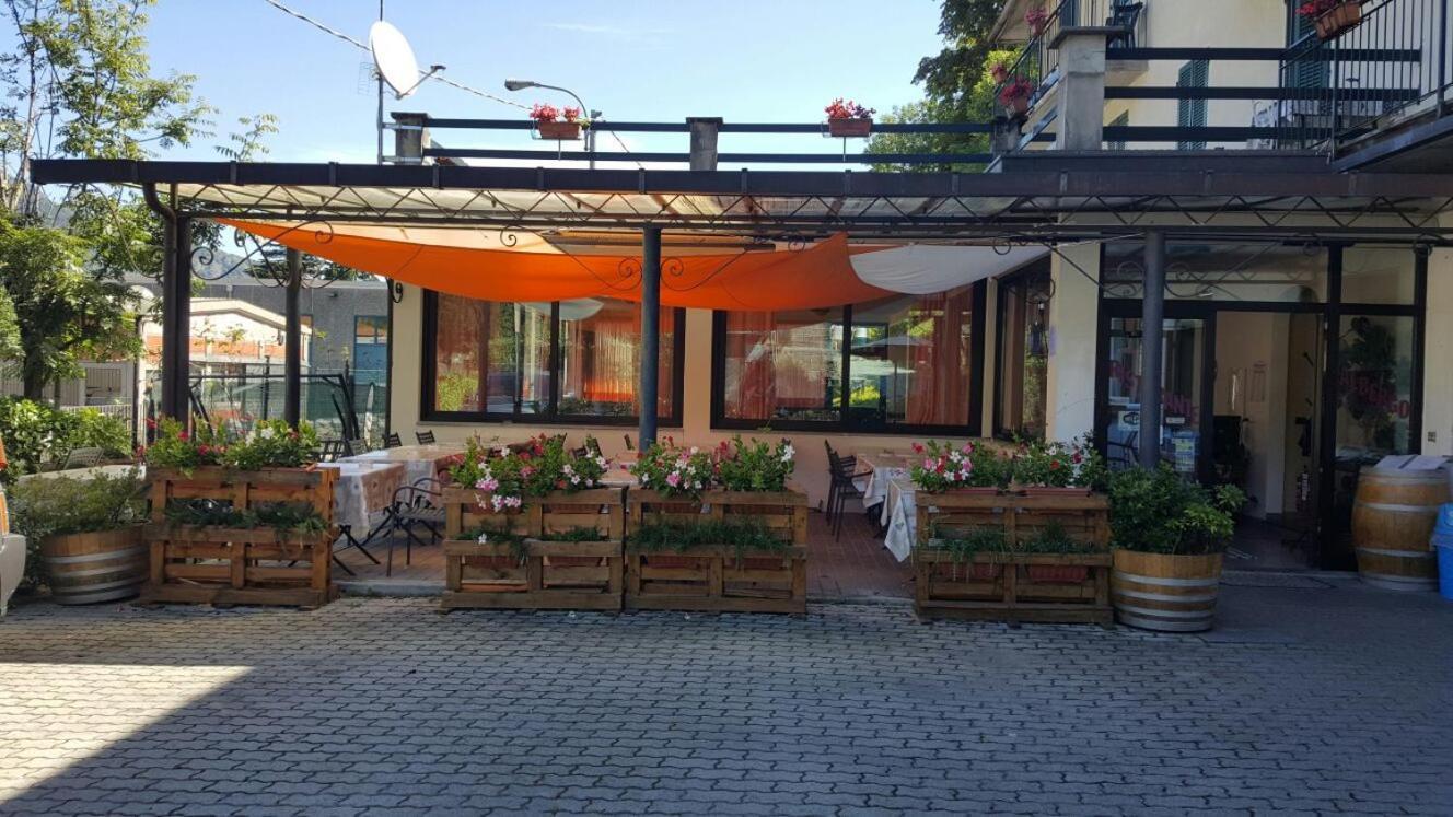 Albergo Ristorante Lavedo Lenno Exteriér fotografie